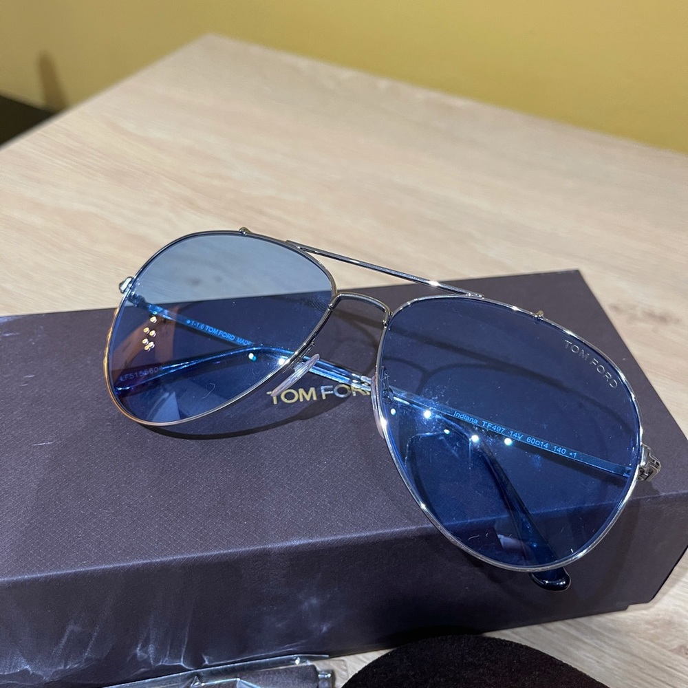 Tom ford aviator sunglasses
